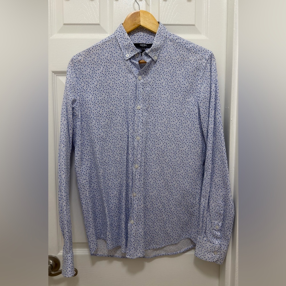 H&M Men's White and Blue Patterned Shirt